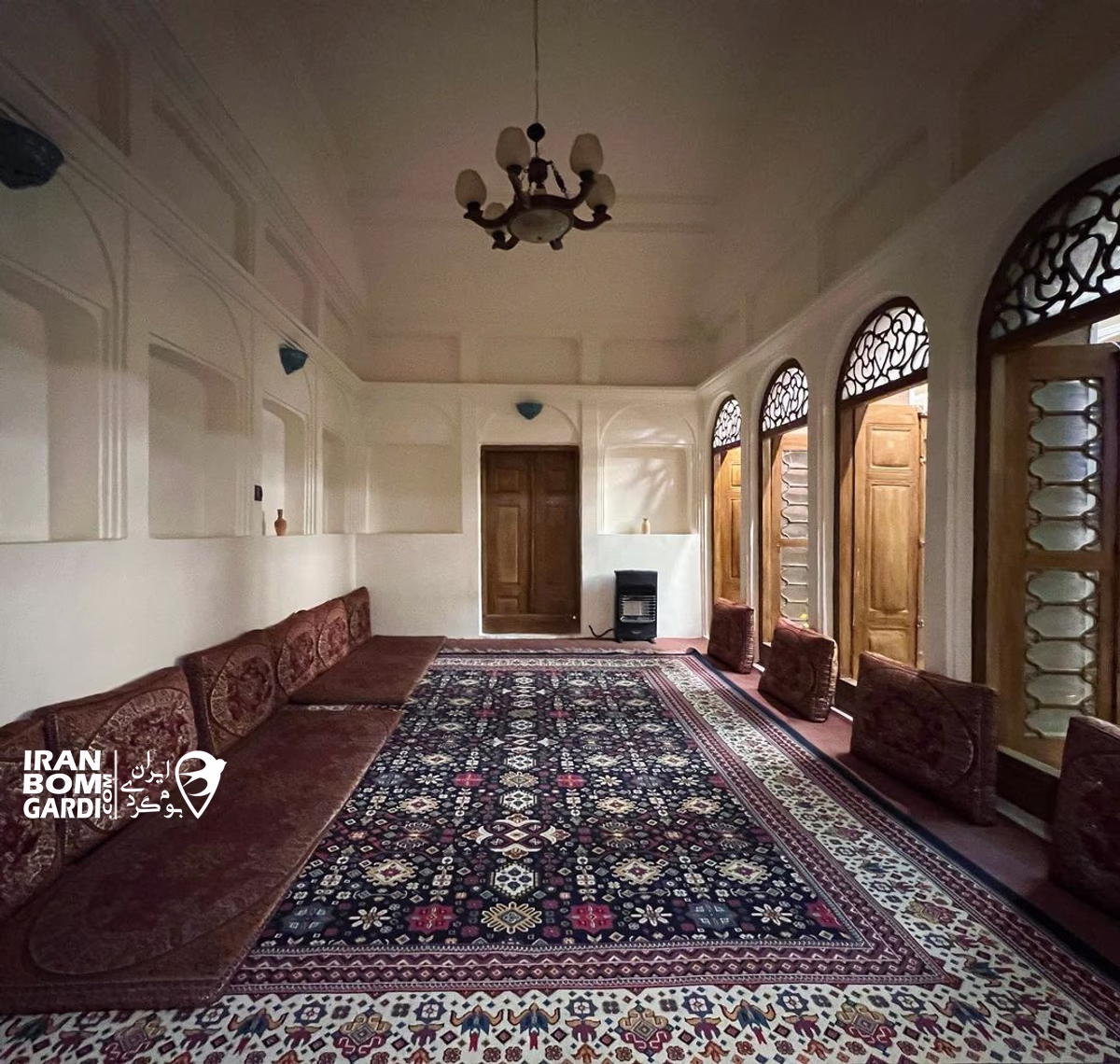رستوران سنتی عمارت عقیق