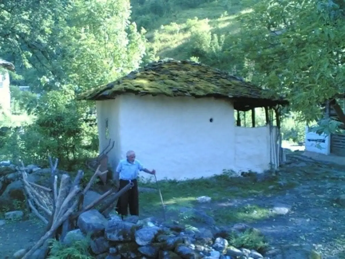 روستای لات سیاه مشته