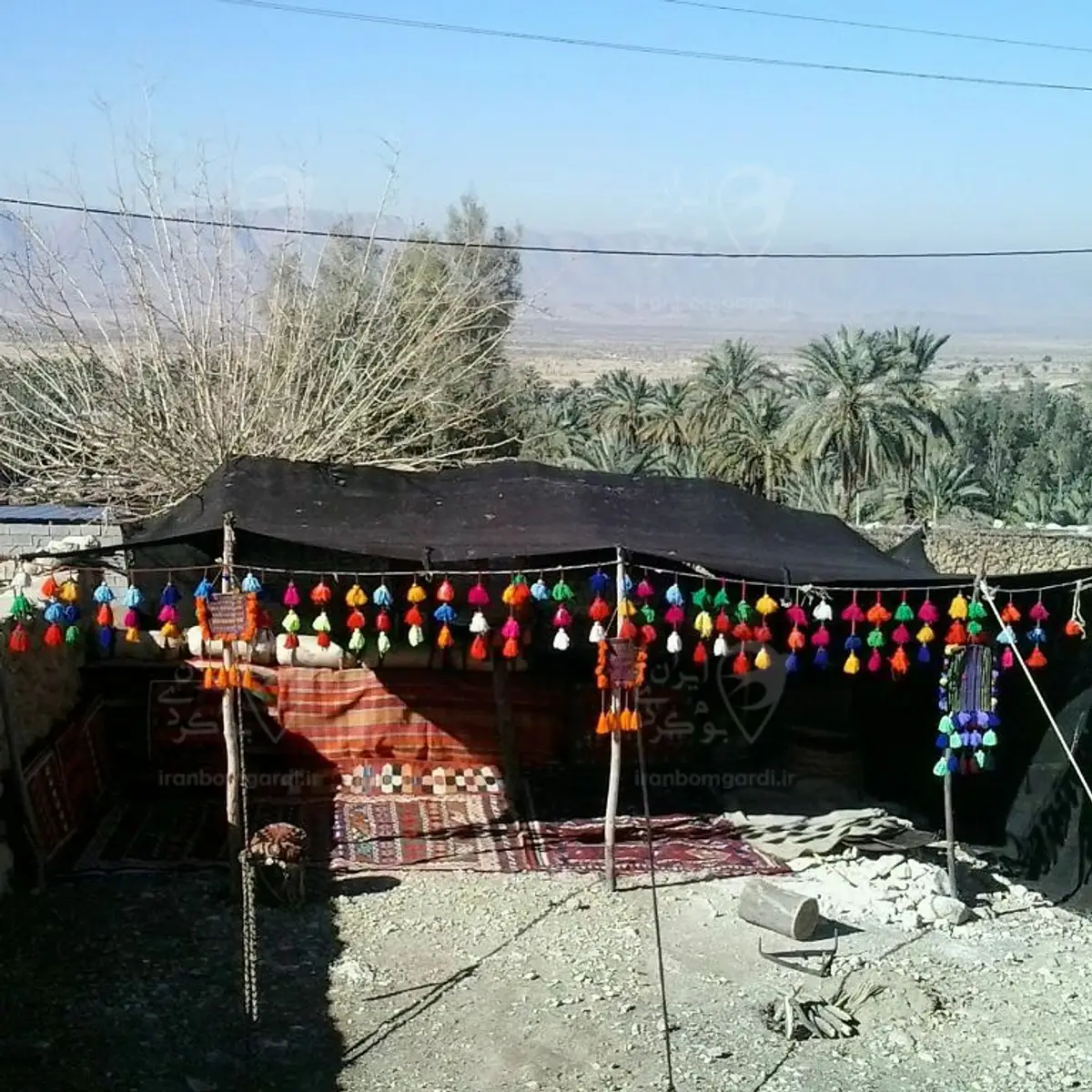 سیاه چادر قشقایی در اقامتگاه باچان توریسم