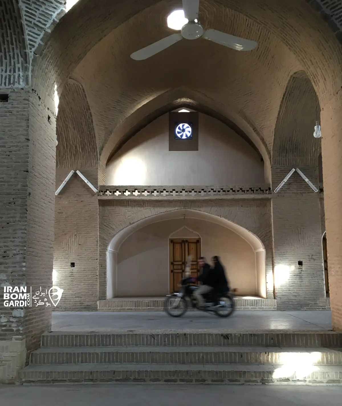 منسجد سلجوقی شهر زواره 09