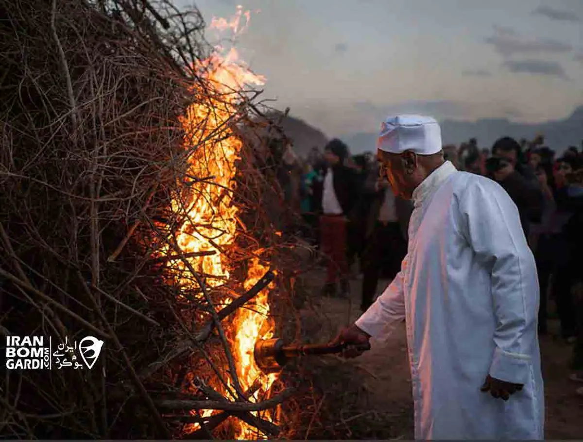 جشن سده و مراسم آتش زنی هیزم