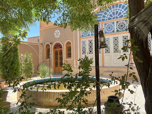 اقامتگاه بوم گردی بابا خداداد یزد|